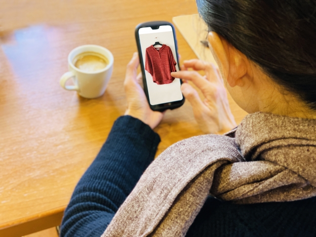 スマホでネットショッピング
